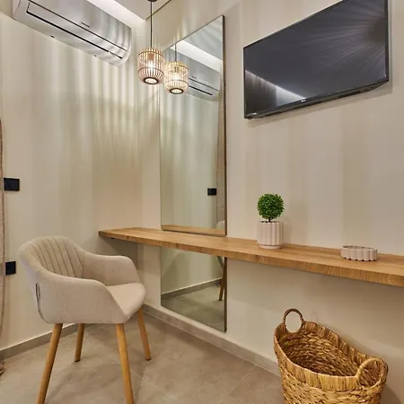 Beautiful City Center Apartments Zakynthos Town Exterior photo